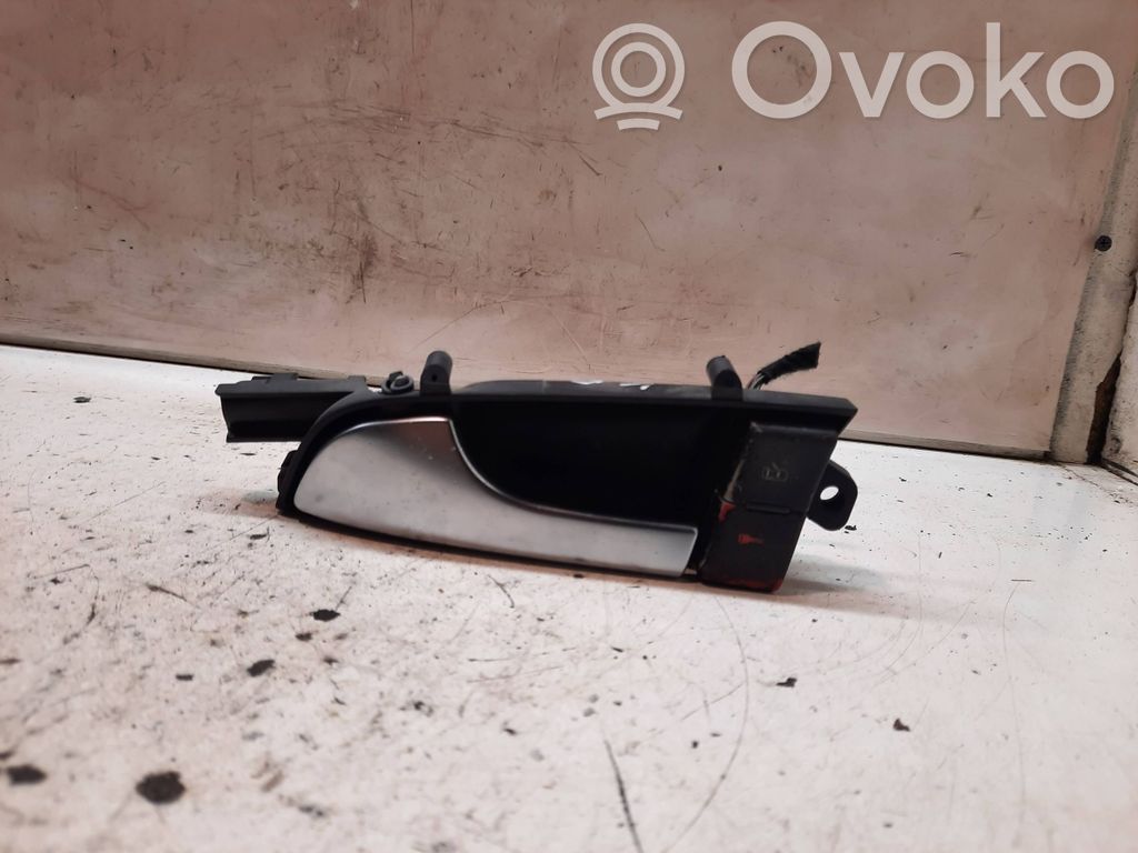 Audi A3 S3 8P Front door interior handle 