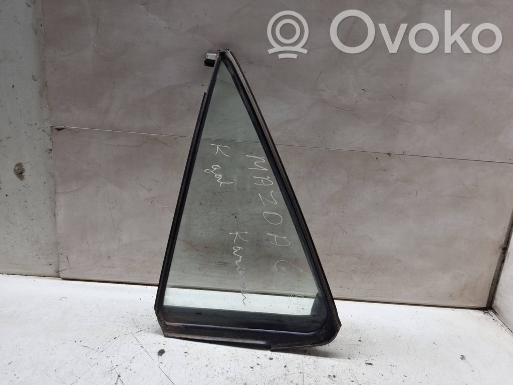 Ventanilla de ventilación de la puerta trasera   43R00011
