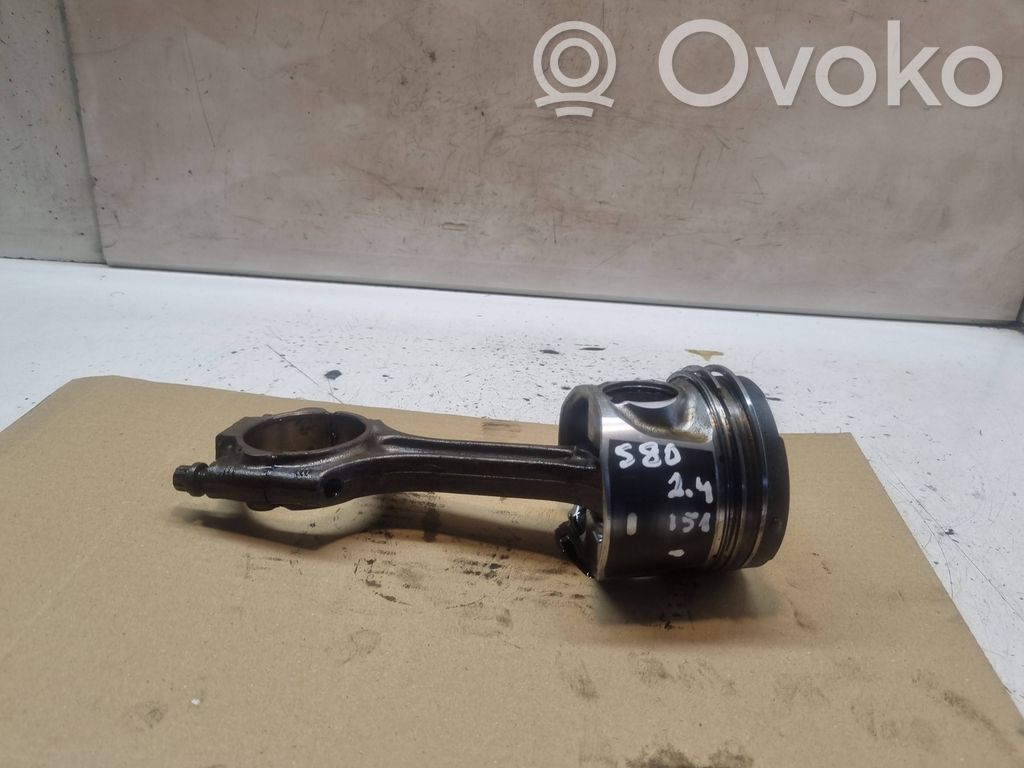 Pistón con biela   81L123