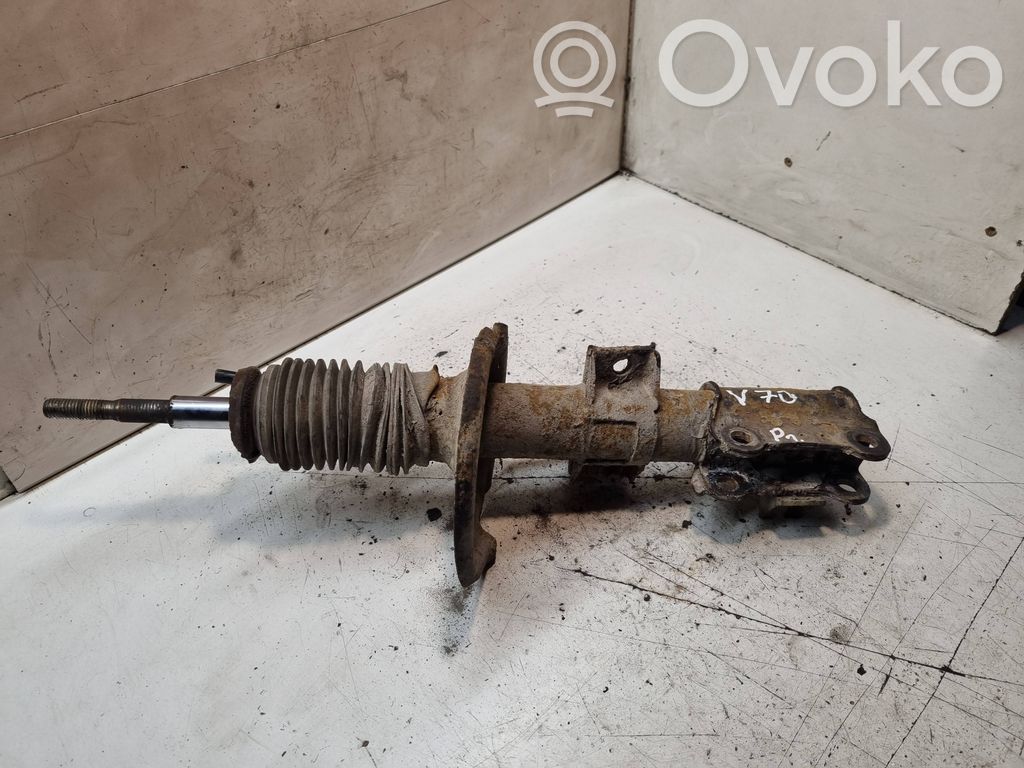 Volvo V70 Priekšpusē amortizators 