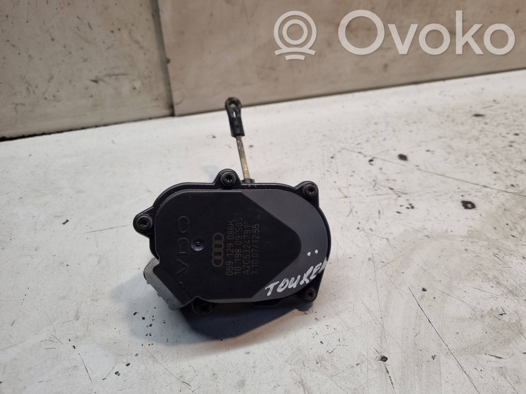 Volkswagen Touareg I Actuator/motor supapă galerie admisie 
