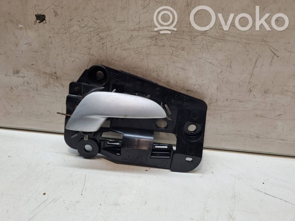 Manecilla interna puerta delantera   08626602