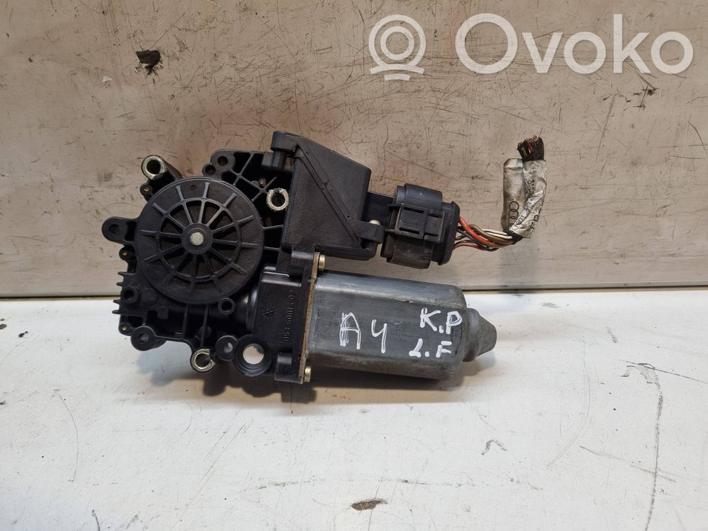 Audi A4 S4 B5 8D Etuoven ikkunan nostomoottori 