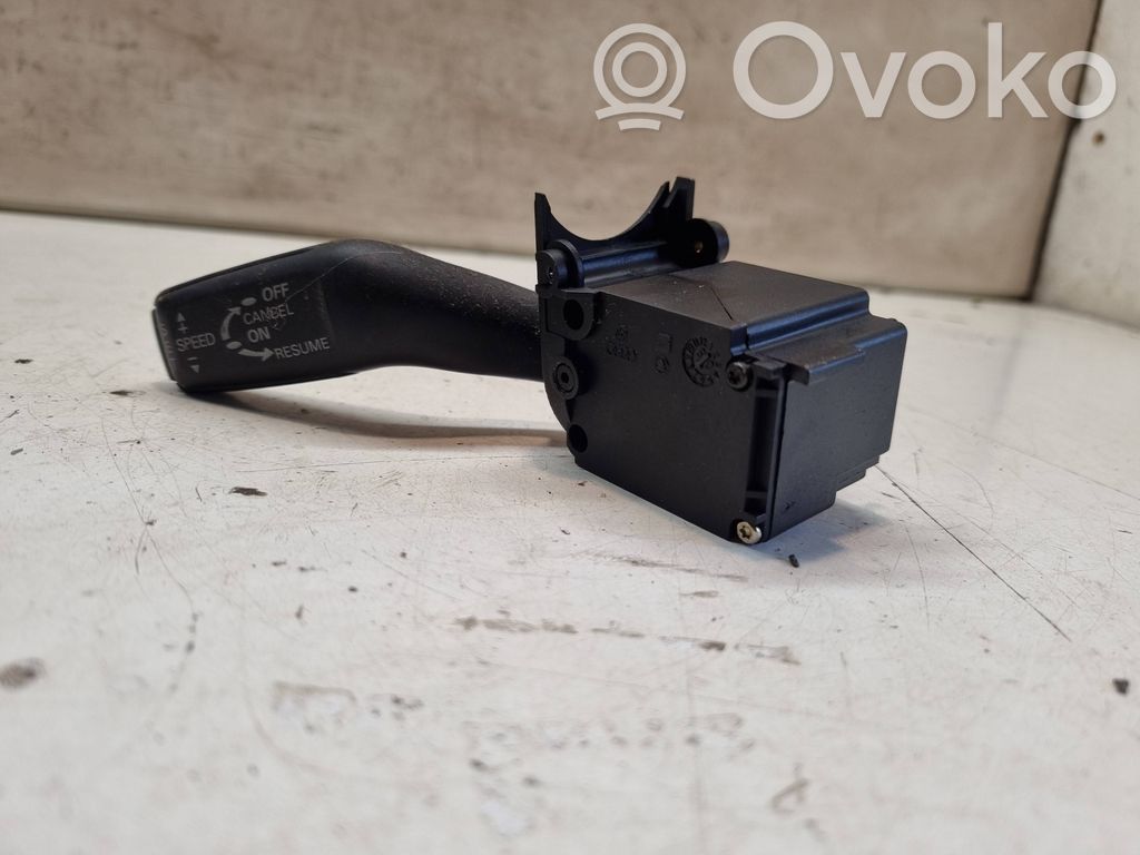 Commande régulateur de vitesse   4E0953521,19090515,K0301214600