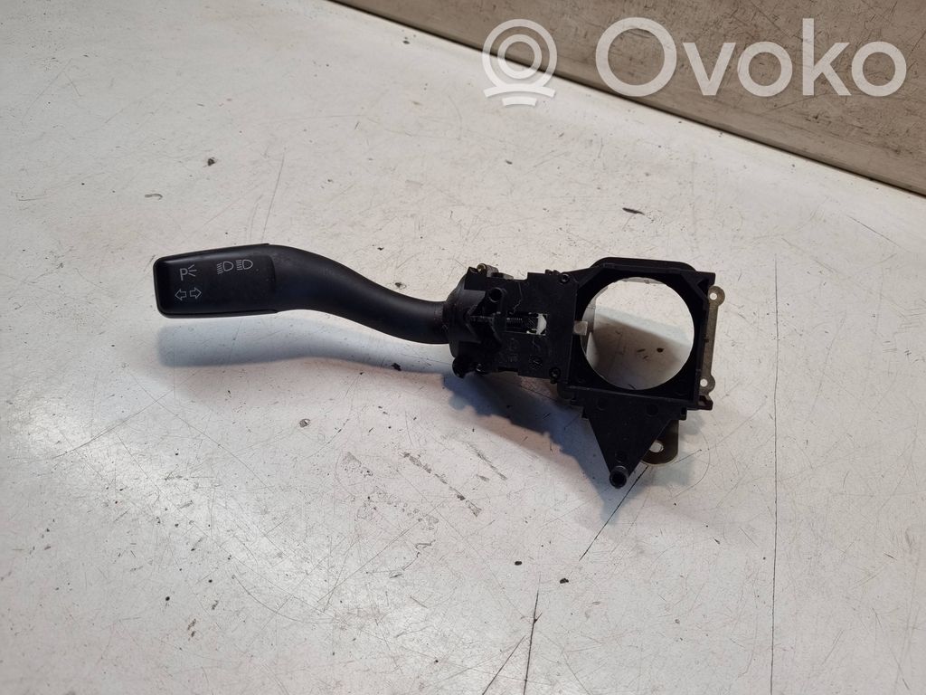 Commodo de clignotant   4E0953513A,K0301104601,310805060