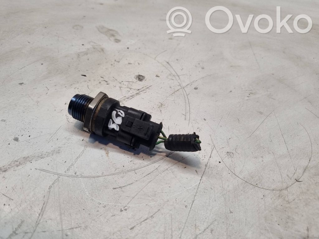 Sensor de presión de combustible   0281002707