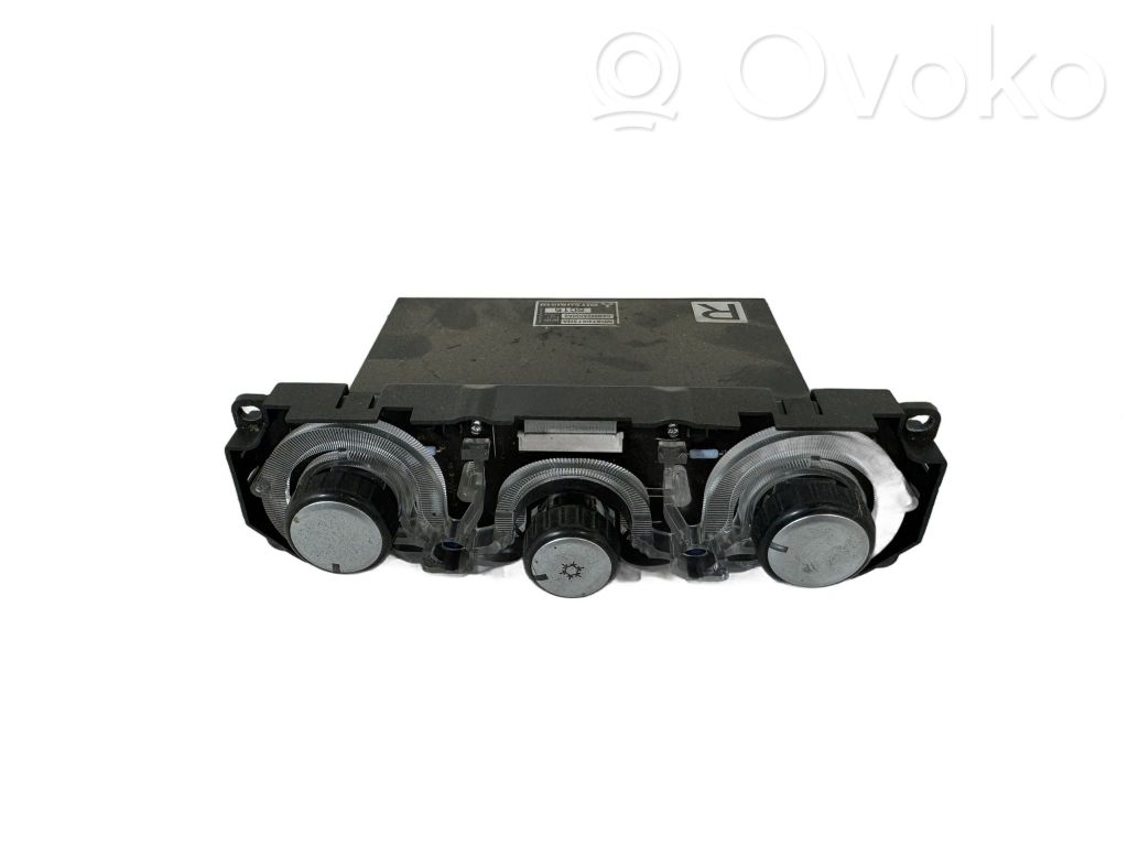 Mitsubishi Outlander Climate control unit 