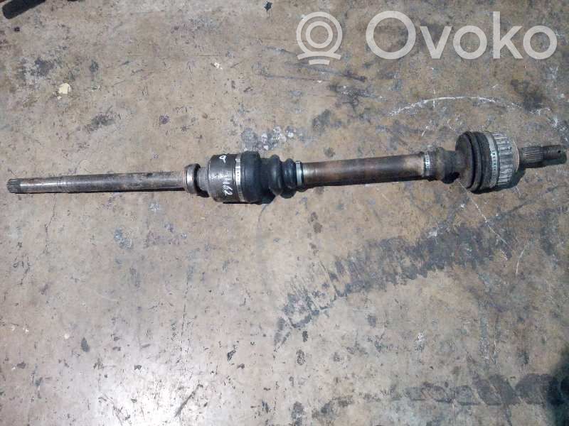 Peugeot 406 Передняя полуось 