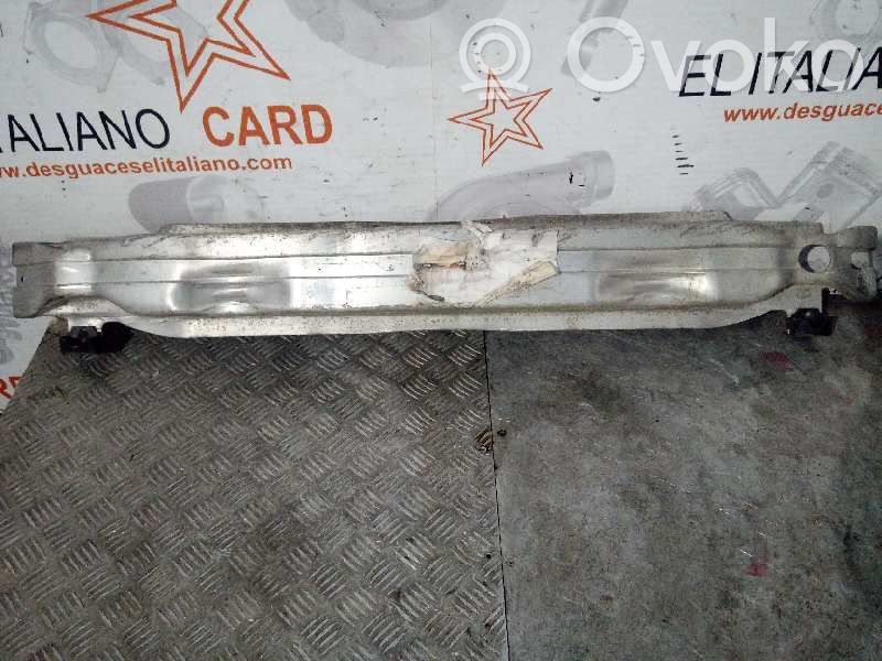 Soporte del parachoques delantero   5982