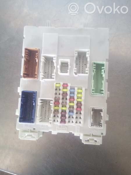 Unidad de control del BSM   14A073BD,7724