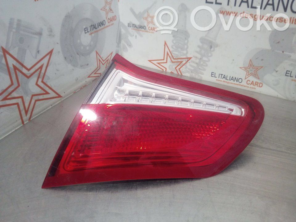 Citroen C4 Grand Picasso Galinis žibintas kėbule 