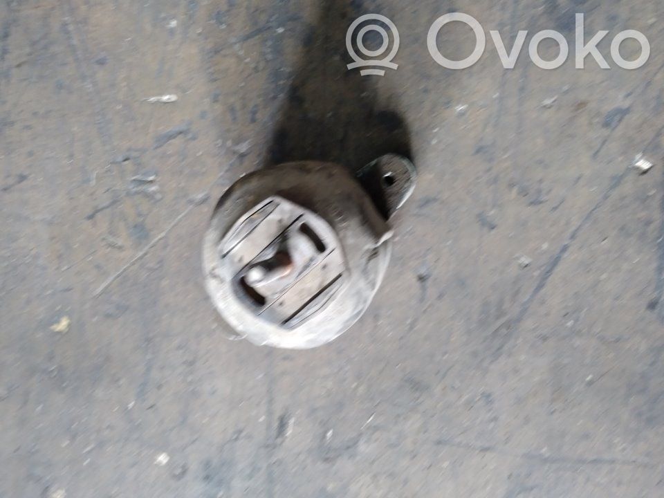 Engine mount bracket   7493