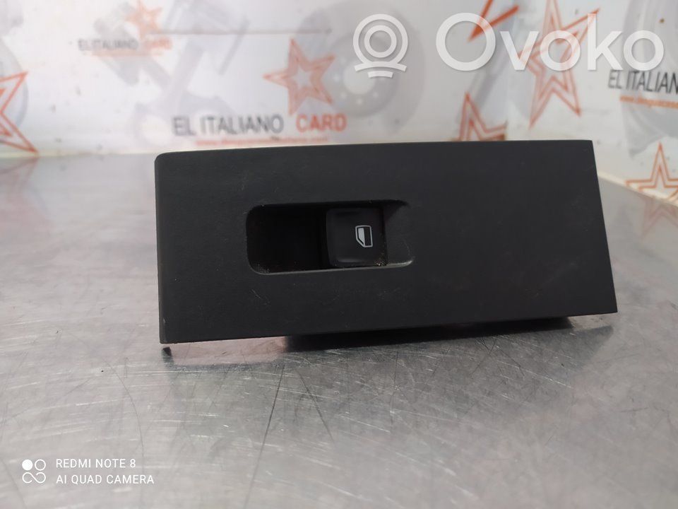 Seat Toledo IV (NH) Electric window control switch 