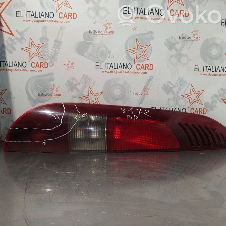 Mercedes-Benz Vaneo W414 Rear/tail lights 