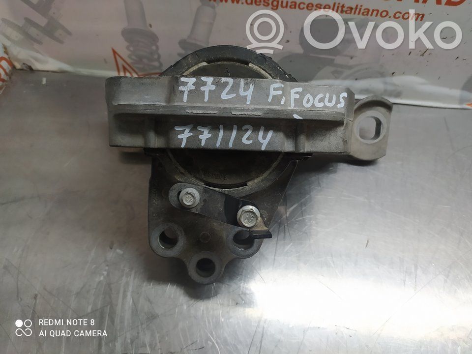 Ford Focus Supporto di montaggio del motore 