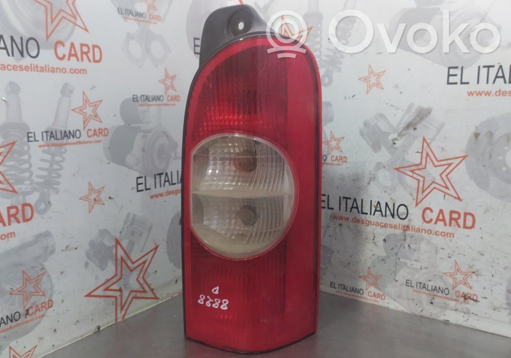 Rear/tail lights