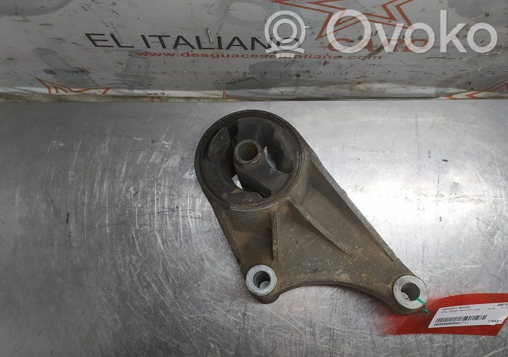 Engine mount bracket   24459803JE
