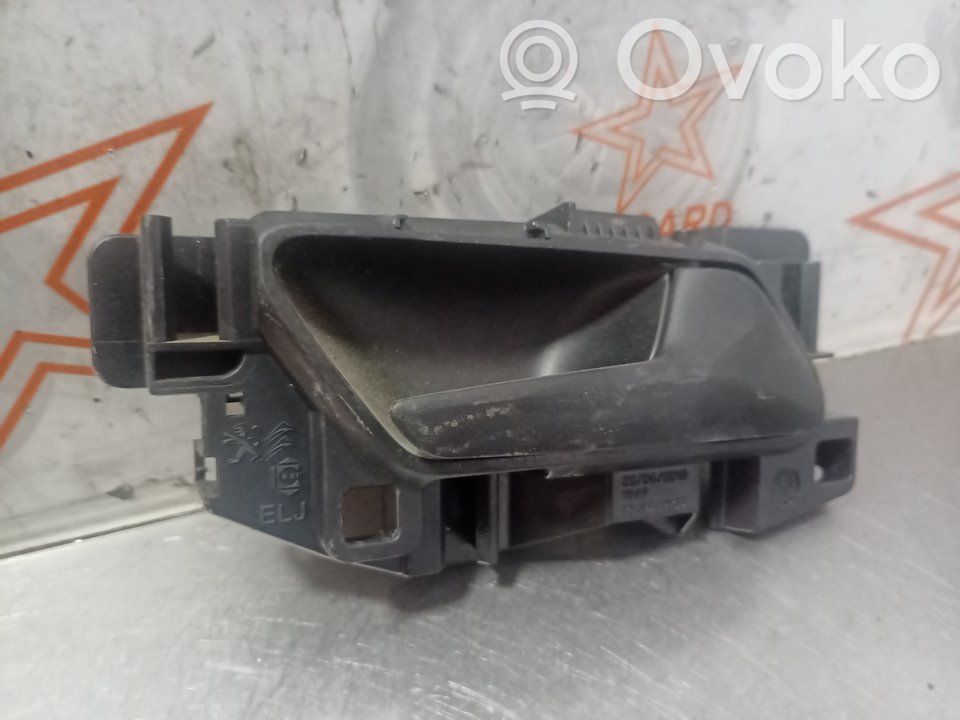 Citroen Berlingo Front door interior handle 