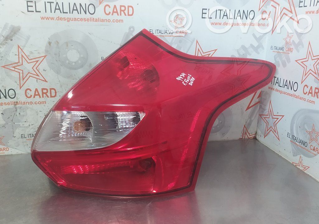 Rear/tail lights
