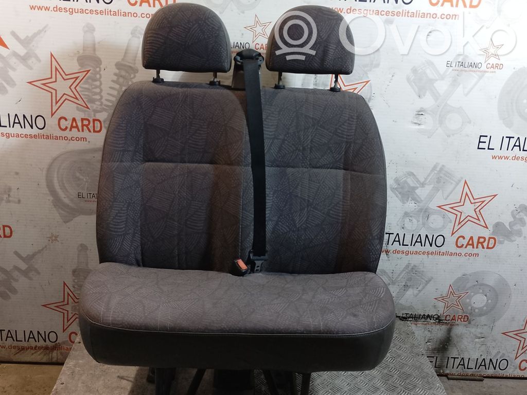 Asiento delantero del pasajero
