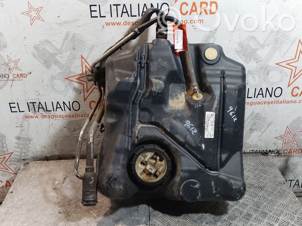 Ford Focus Fuel tank 