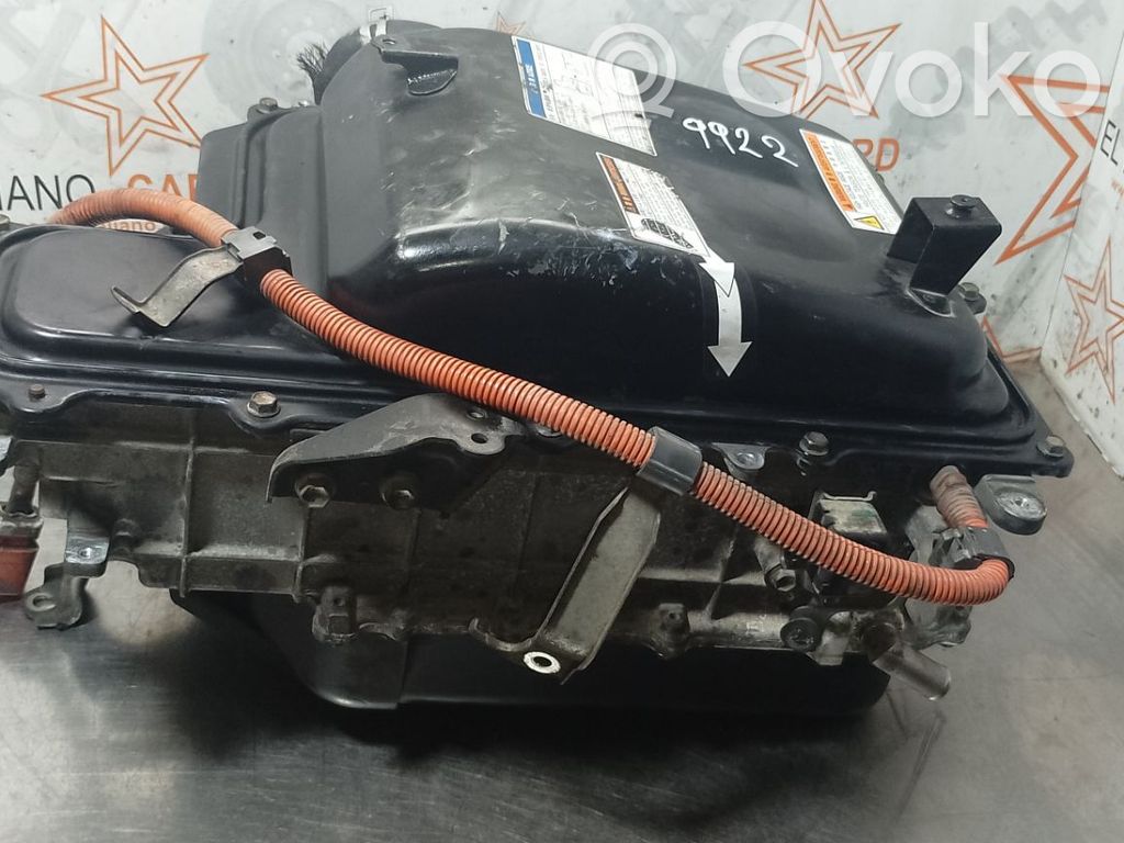 Inversor/convertidor de voltaje   G920048021