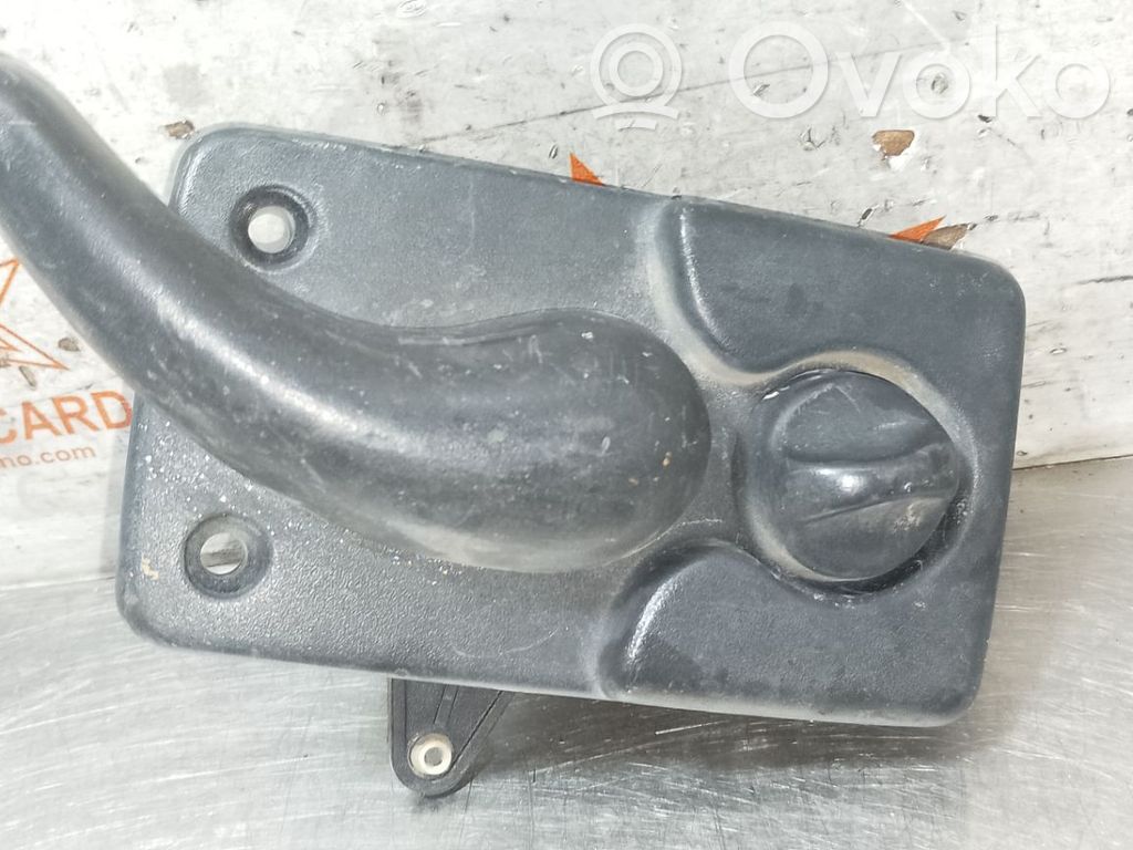 Manecilla interna puerta trasera   7700352455AR