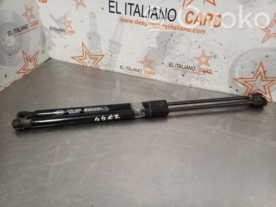 KIA Rio Amortiguador/puntal del maletero/compartimento de carga 