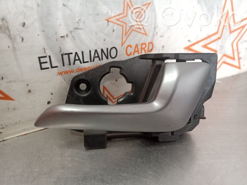 KIA Rio Manecilla interna puerta trasera 