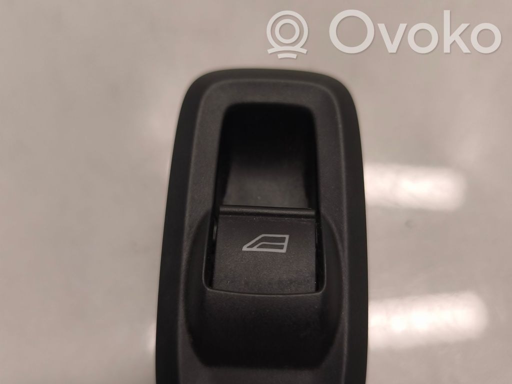Ford Ka Electric window control switch 