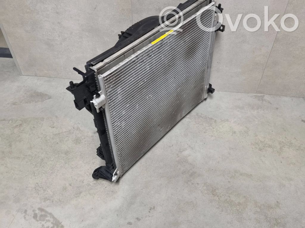Nissan Qashqai Radiatorių komplektas 