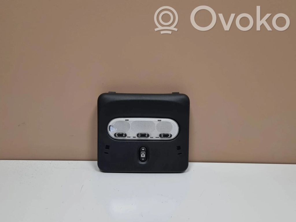 Nissan Qashqai Front seat light 