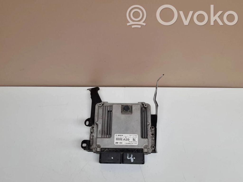 KIA Sportage Engine control unit/module 