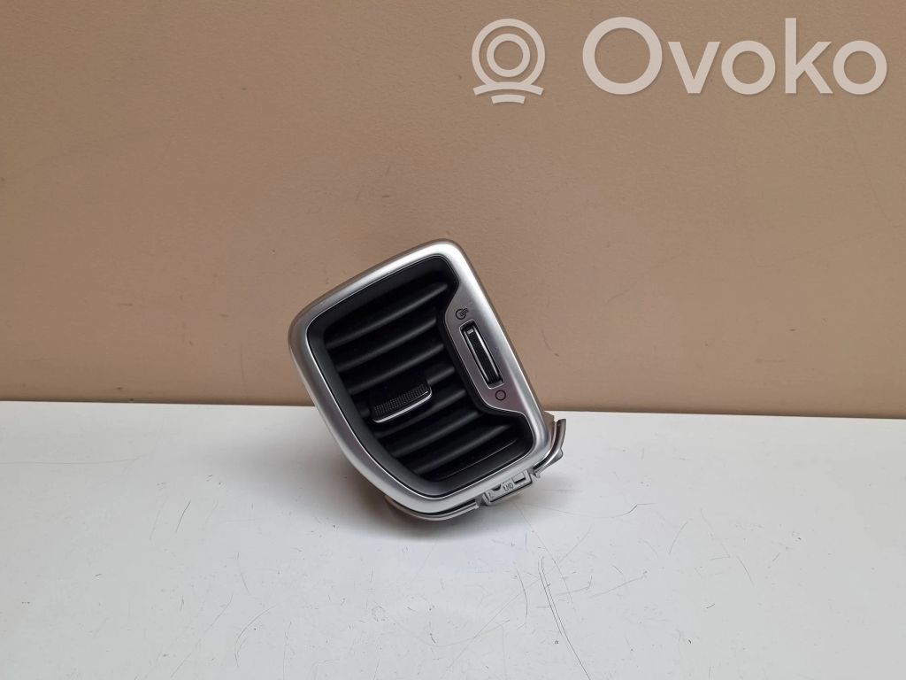 KIA Sportage Boczna kratka nawiewu deski rozdzielczej 