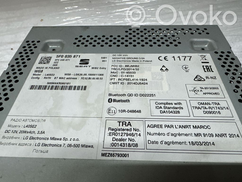 Panel / Radioodtwarzacz CD/DVD/GPS   5F0035871,505MAKR060181
