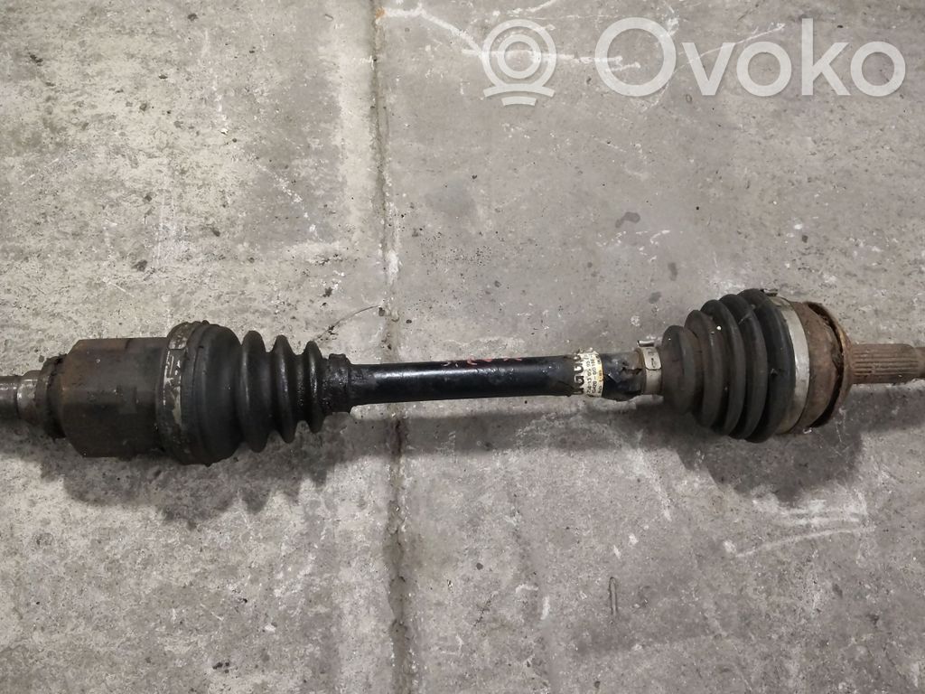 Toyota Yaris Eje de transmisión delantero 