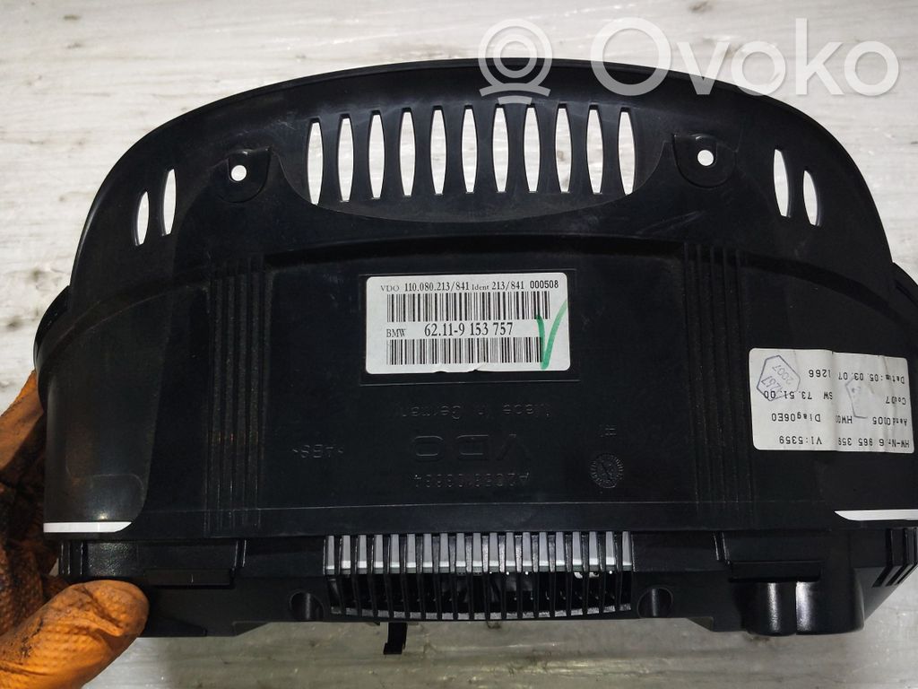 BMW 5 E60 E61 Nopeusmittari (mittaristo) 