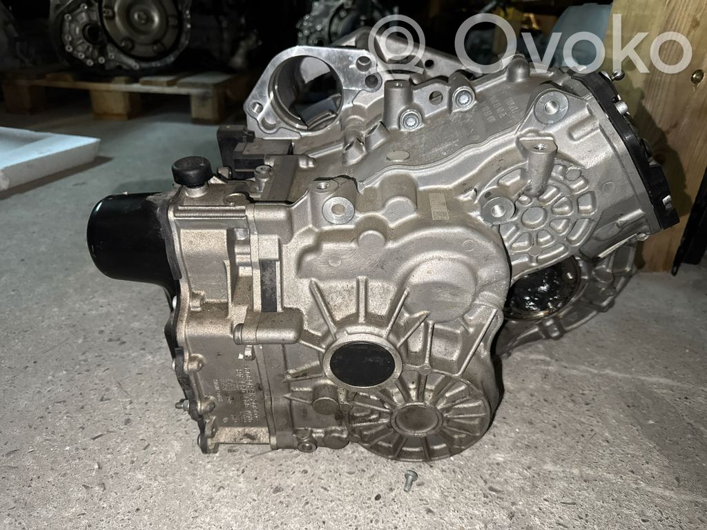 Volkswagen Golf VIII Caja de cambios automática 