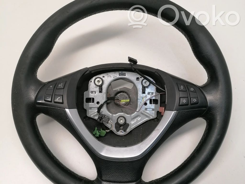 Volant   9133466,13622701