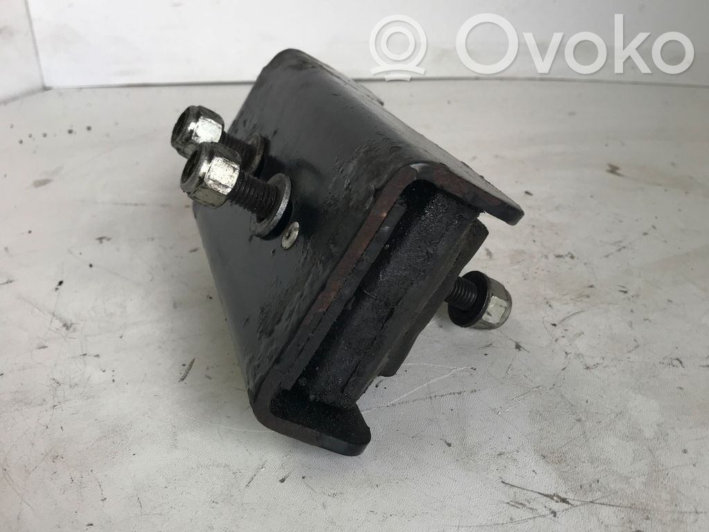 Iveco Daily 35 - 40.10 Engine mount bracket 