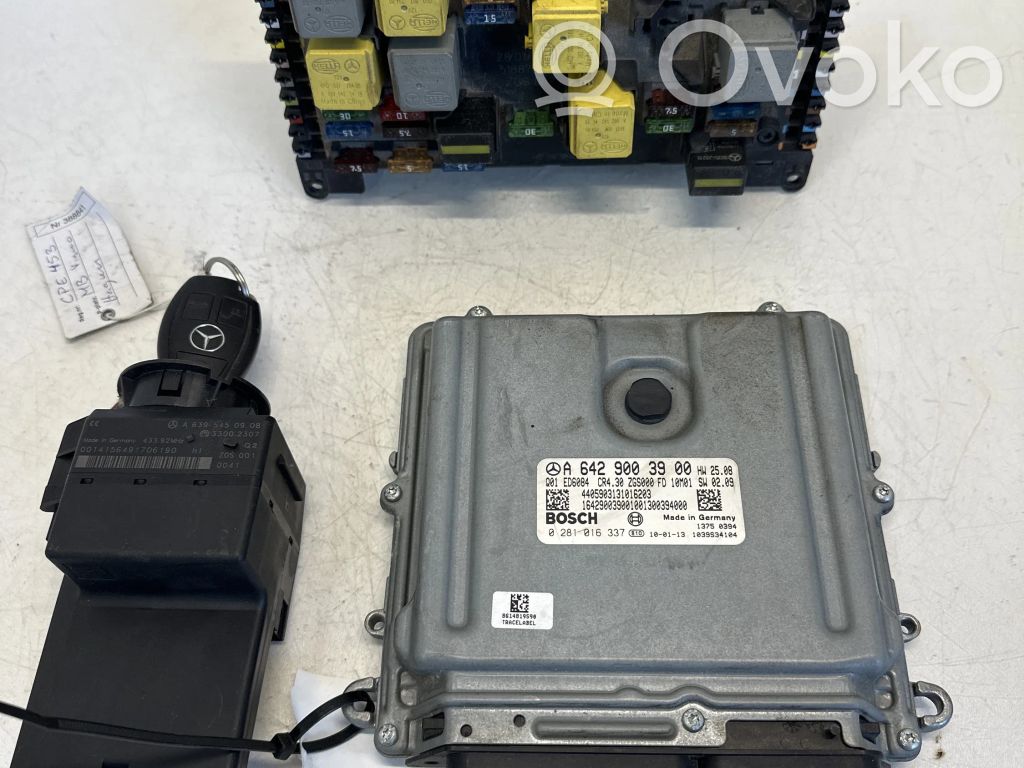 Mercedes-Benz Vito Viano W639 Sterownik / Moduł ECU 