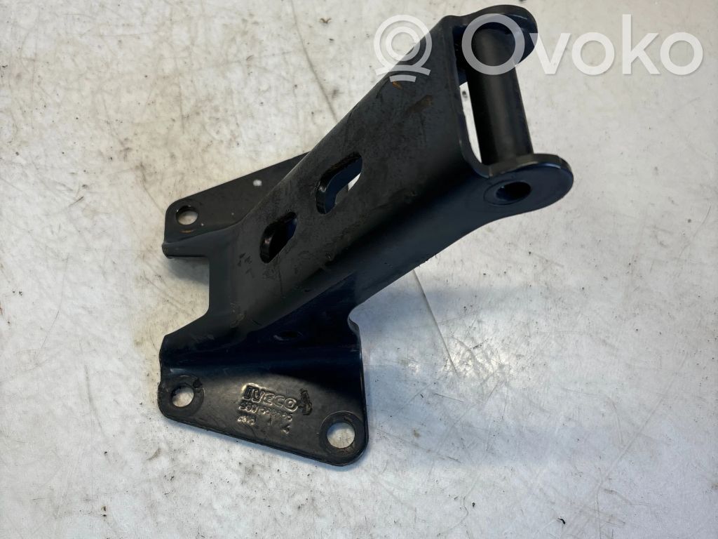 Iveco Daily 6th gen Engine mounting bracket 