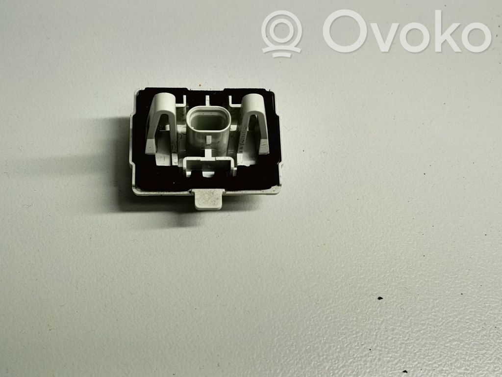 Lampa oświetlenia tylnej tablicy rejestracyjnej   A0999067000,0999067000