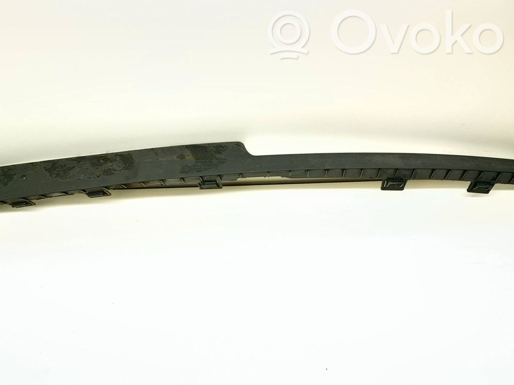Opel Insignia A Apakšējā bampera daļa (lūpa) 