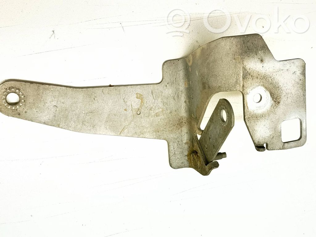 Radiator support slam panel bracket