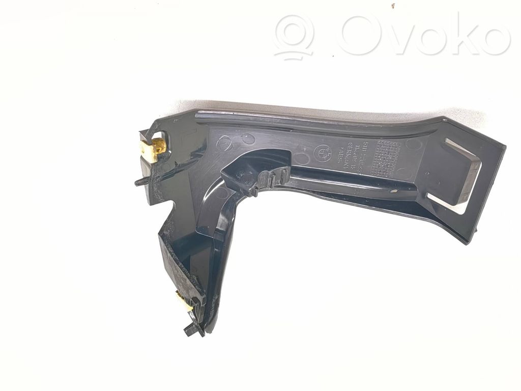 BMW 5 F10 F11 Uchwyt / Mocowanie zderzaka przedniego 