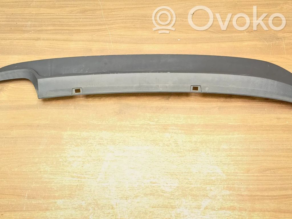 Volkswagen Golf VII Moldura inferior del parachoques trasero 
