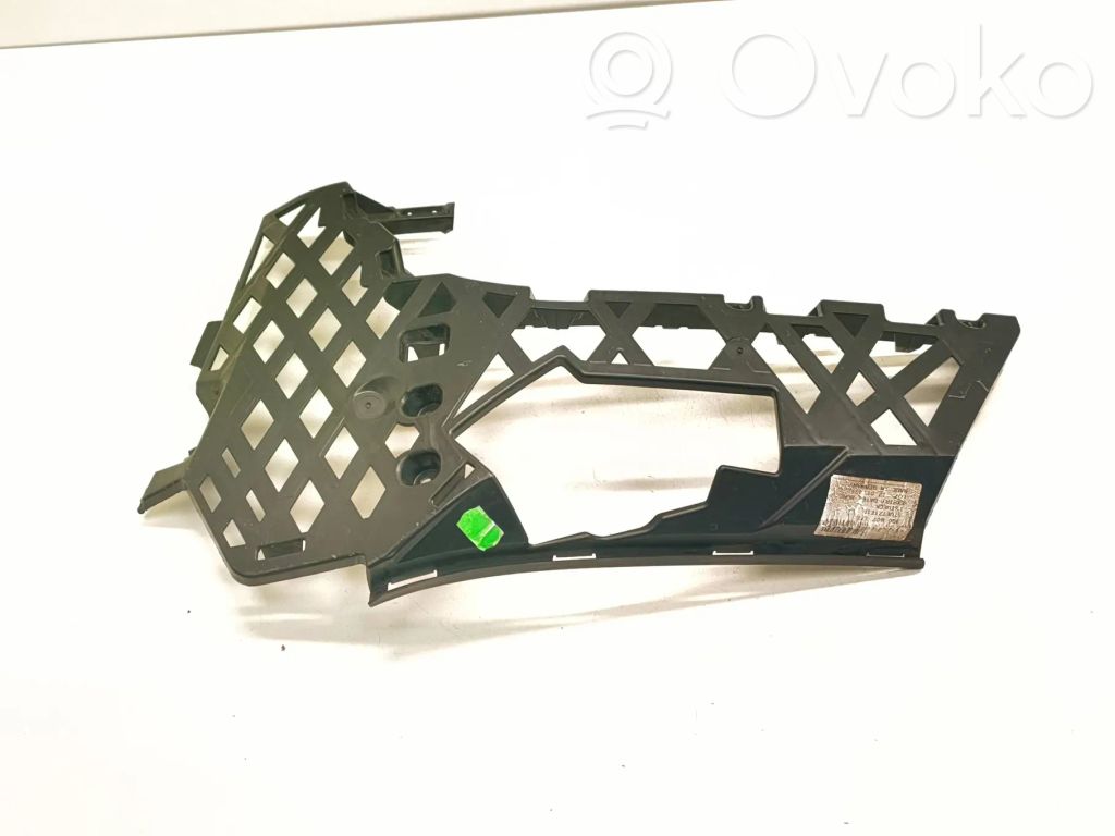 Volkswagen PASSAT B8 Front bumper support beam 