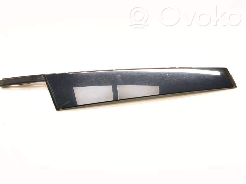 Listwa / Uszczelka szyby drzwi przednich   4G0837901
