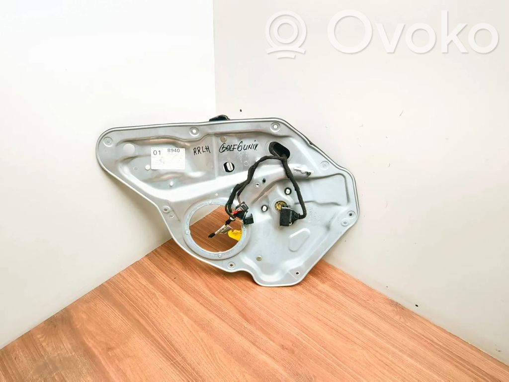 Mechanizm podnoszenia szyby tylnej bez silnika   1K9839755A